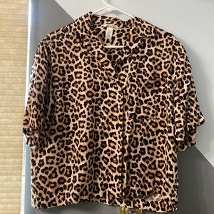 Cheetah print button up